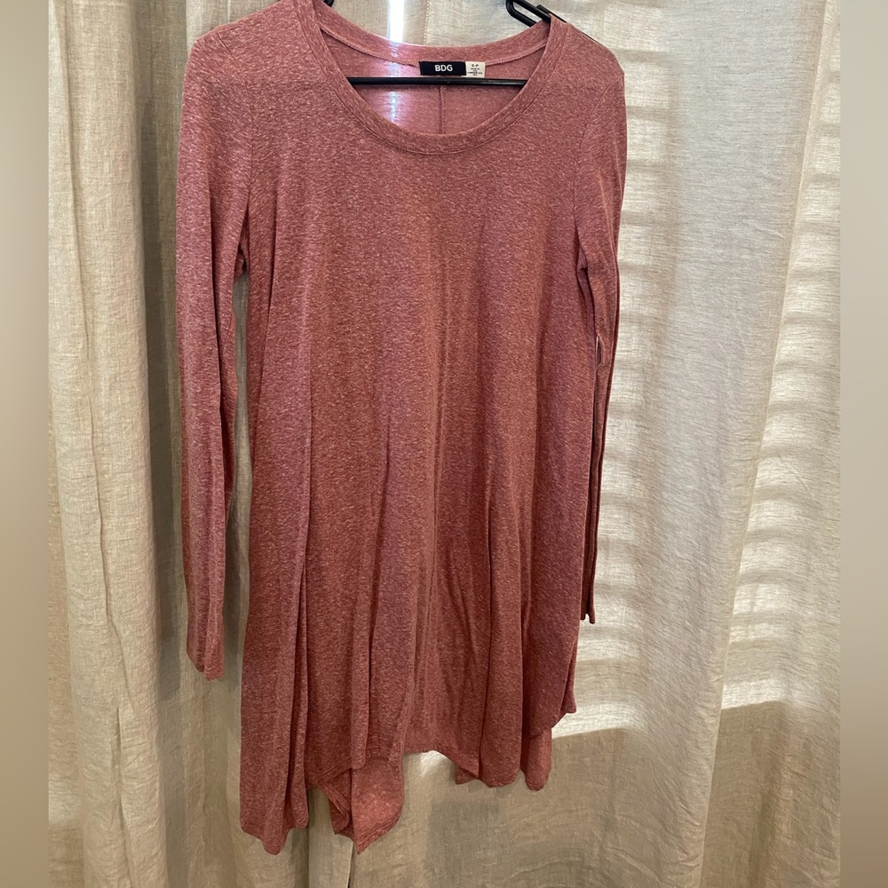 Urban Outfitters mauve long sleeve relaxed fit cotton dress. Size S